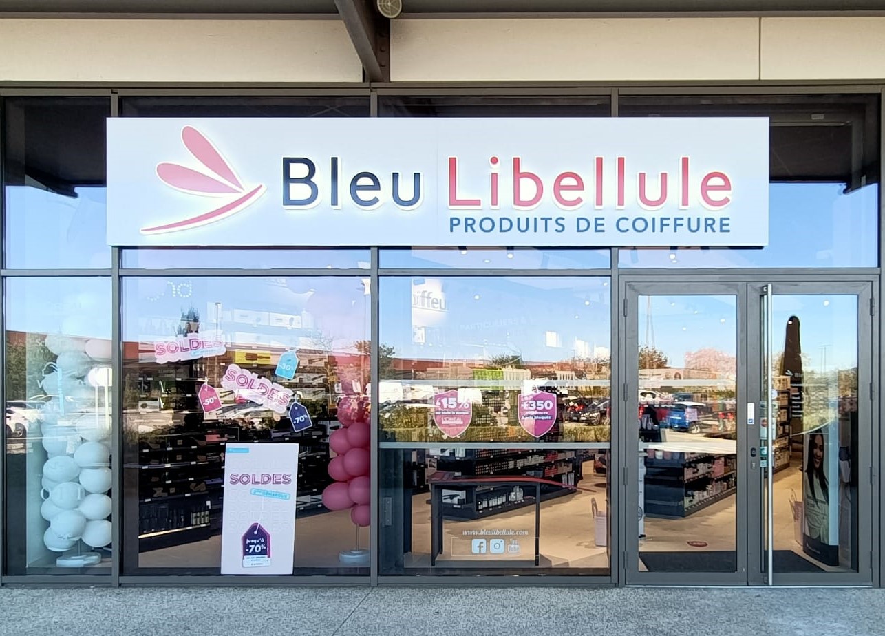 Bleu Libellule à Romans sur Isère Centre Commercial du Parc Saint Paul