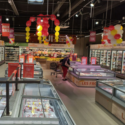 magasin netto à romans vue de l'intérieur